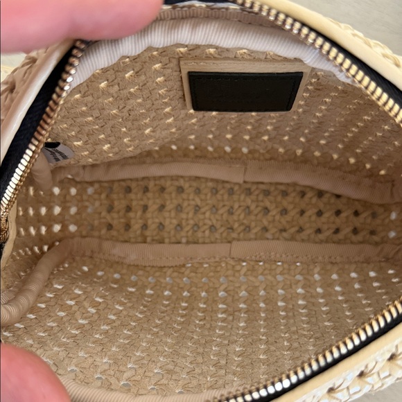 Clare V Beige Woven Crossbody Bag - Picture 5 of 7
